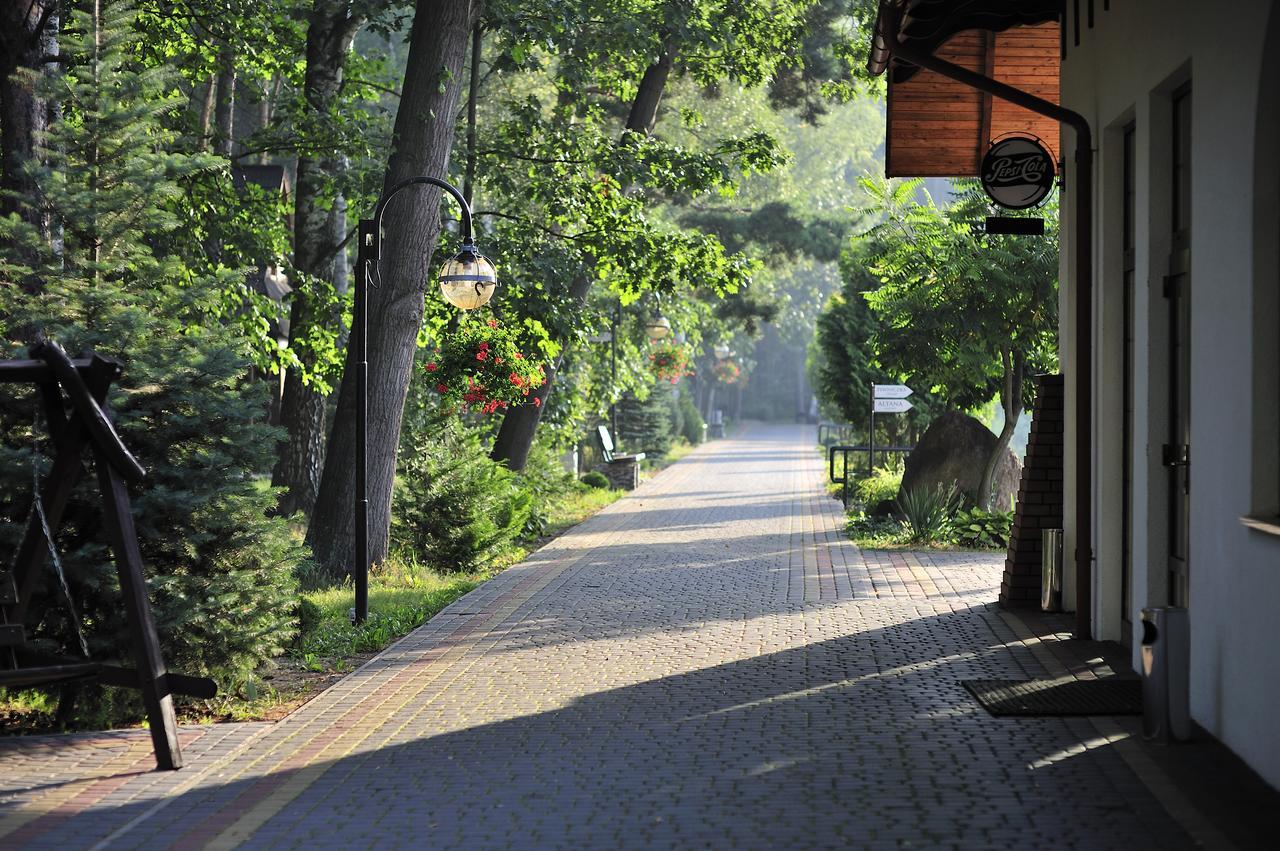 Malutkie Resort Radomsko Exteriér fotografie